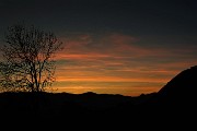 98 Tramonto verso i  monti Tesoro e Ocone